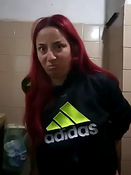 Snapshot of Alana_phs chatting on November 16, 2025, 9:58 am Alana phs online show from November 16, 2025, 9:58 am