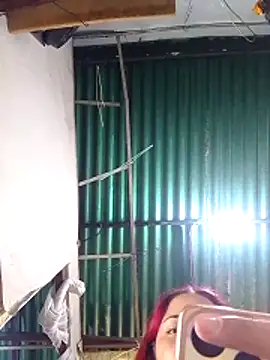 Snapshot of Alana_phs chatting on February 4, 2026, 1:28 pm Alana phs online show from February 4, 2026, 1:28 pm