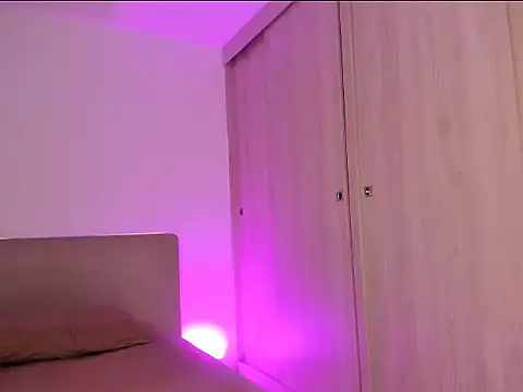 sofilopezcol online show from February 26, 2026, 11:16 pm