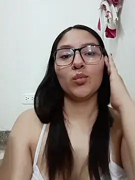 Little-Sammy online show from November 29, 2025, 1:44 pm