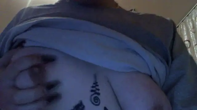 Dona Mafia online show from January 8, 2026, 10:27 pm