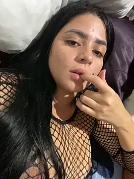 sarinha777 online show from November 10, 2025, 4:28 am