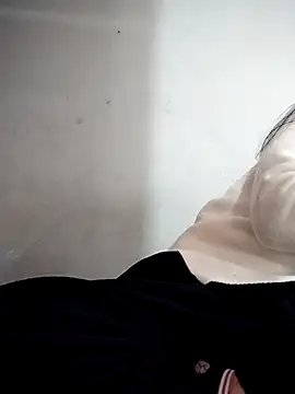   Anna    online show from January 7, 2026, 5:01 am