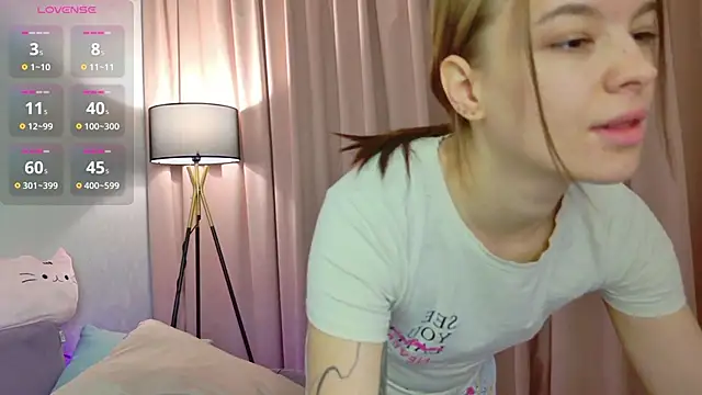 Snapshot of ur_shy_bambi chatting on November 27, 2025, 1:17 am ur shy bambi online show from November 27, 2025, 1:17 am