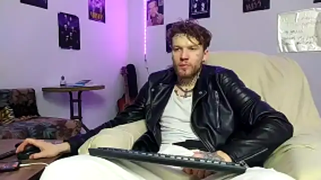 Huntall77 online show from February 2, 2026, 5:34 pm