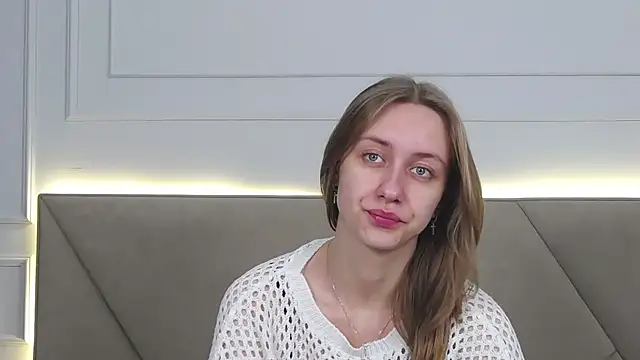 RachaelCute online show from November 14, 2025, 4:16 am