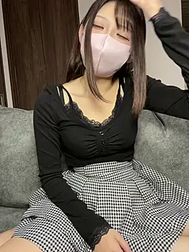 Snapshot of amu_nyan_cute chatting on December 2, 2025, 3:41 am amu nyan cute online show from December 2, 2025, 3:41 am