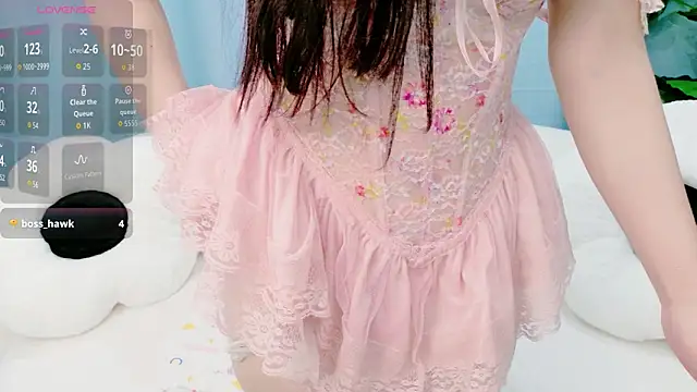lunasexy 9x online show from May 30, 2026, 3:17 pm