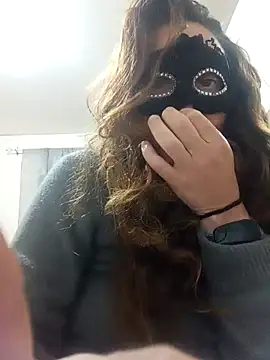 Snapshot of Giorgia13 chatting on November 29, 2025, 8:31 pm Giorgia13 online show from November 29, 2025, 8:31 pm