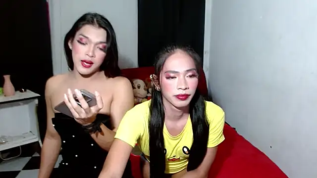 Snapshot of horsecock_gabriela chatting on December 4, 2025, 3:55 pm horsecock gabriela online show from December 4, 2025, 3:55 pm