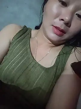vangkt-cute online show from July 2, 2026, 12:55 pm