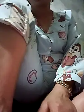 vangkt-cute online show from April 1, 2026, 11:55 am