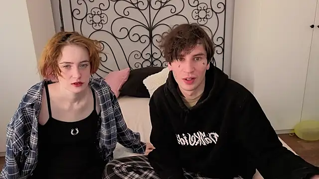 Snapshot of Danny_loves_Mary chatting on February 21, 2026, 1:51 am Danny loves Mary online show from February 21, 2026, 1:51 am