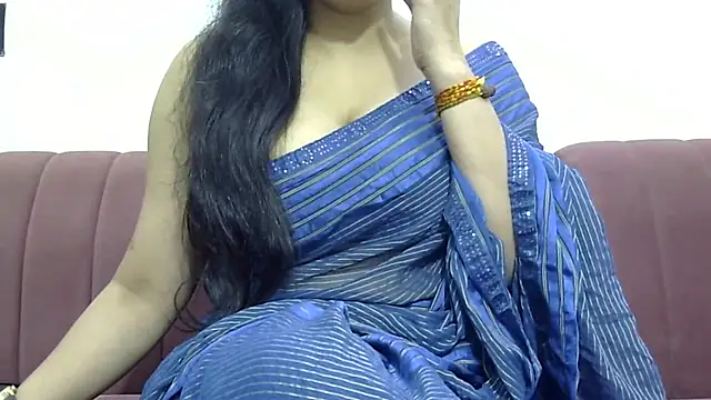 Zoya-sexy online show from October 6, 2025, 6:52 pm