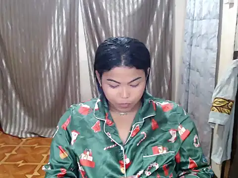 Snapshot of Poppy25_asianhappy chatting on August 2, 2026, 7:33 pm Poppy25 asianhappy online show from August 2, 2026, 7:33 pm