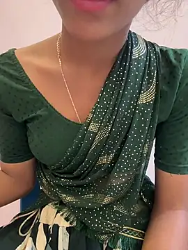 Snapshot of Rani__telugu chatting on February 18, 2026, 3:52 pm Rani telugu online show from February 18, 2026, 3:52 pm