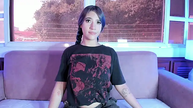 ReiAyanamy online show from February 5, 2026, 8:04 pm