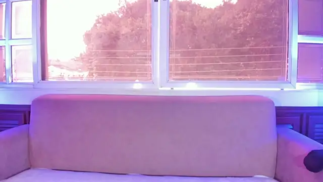 ReiAyanamy online show from February 6, 2026, 7:54 pm