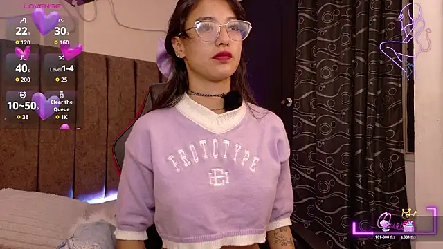 Snapshot of lily_beet chatting on February 24, 2026, 4:13 am lily beet online show from February 24, 2026, 4:13 am