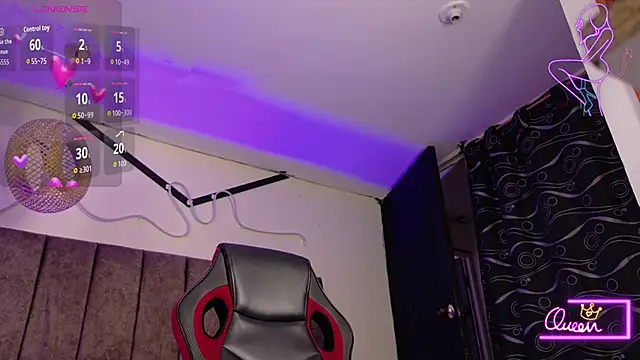 Snapshot of lily_beet chatting on February 2, 2026, 4:55 am lily beet online show from February 2, 2026, 4:55 am