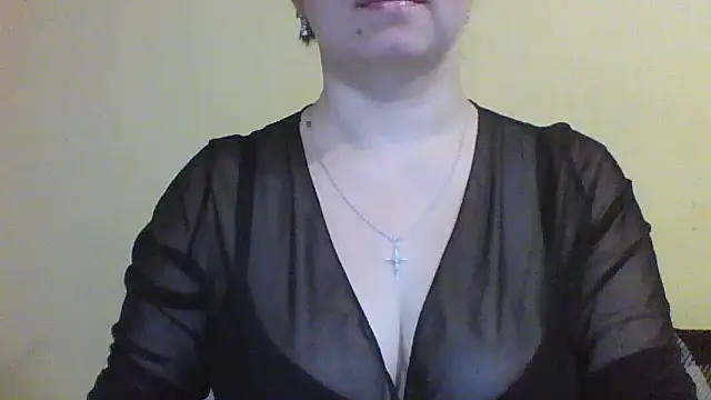 Vitalina282128 online show from November 20, 2025, 7:25 pm