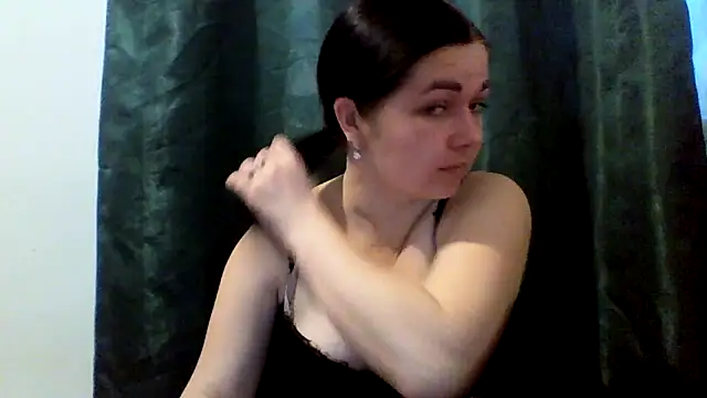 Vitalina282128 online show from April 5, 2026, 3:40 pm