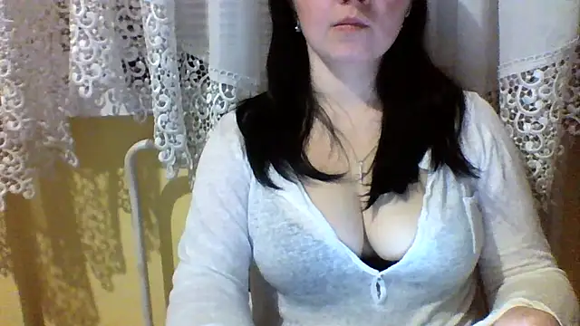 Vitalina282128 online show from January 13, 2026, 8:46 pm