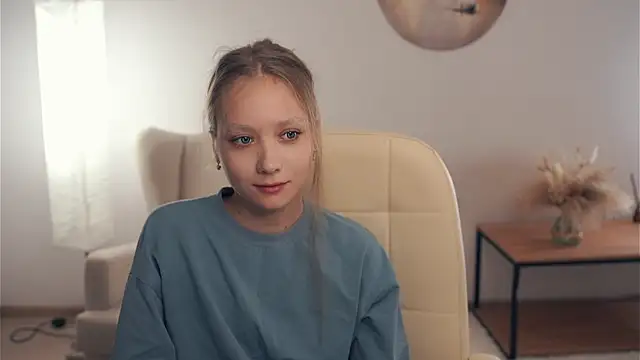 AdalineSheetz online show from November 14, 2025, 1:26 pm