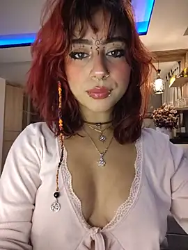 Snapshot of Sarah_Lark- chatting on July 17, 2026, 12:08 am Sarah Lark- online show from July 17, 2026, 12:08 am