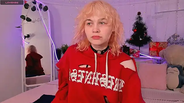 Awawrin online show from December 14, 2025, 9:31 pm