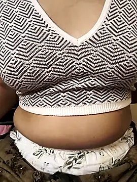 Snapshot of hotmahi8 chatting on November 14, 2025, 3:37 pm hotmahi8 online show from November 14, 2025, 3:37 pm