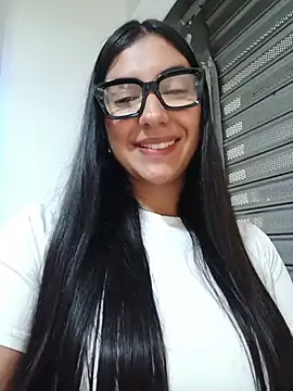 ViolettaWalton1 online show from July 23, 2026, 2:14 pm