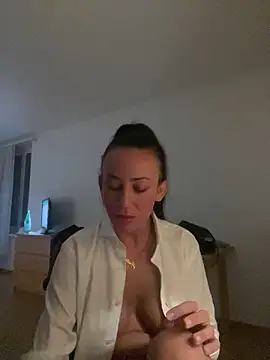 buunyy online show from November 26, 2025, 2:00 am