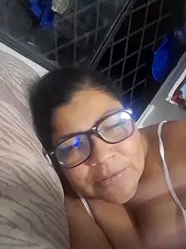 Snapshot of yoursexyfatgirl chatting on November 12, 2025, 3:43 am yoursexyfatgirl online show from November 12, 2025, 3:43 am