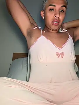 Snapshot of Ashleythelatina chatting on March 2, 2026, 12:45 pm Ashleythelatina online show from March 2, 2026, 12:45 pm