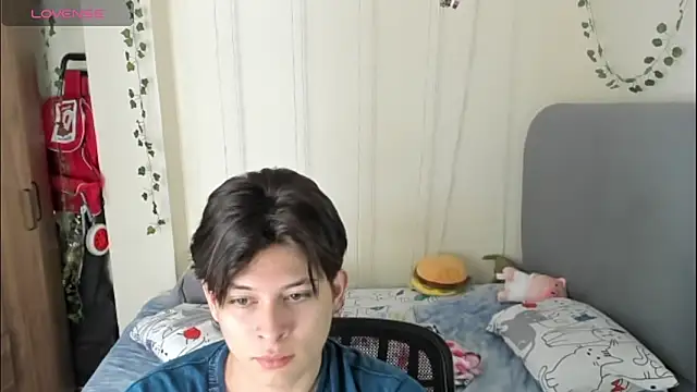 Felix kitty online show from February 3, 2026, 7:08 pm