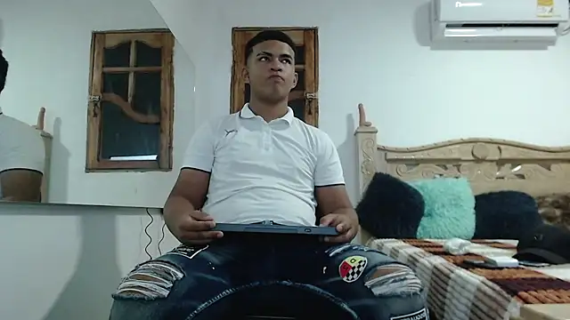 mathews    online show from November 18, 2025, 2:27 am