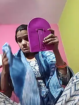 Snapshot of Zoya_Gi chatting on November 14, 2025, 6:44 pm Zoya Gi online show from November 14, 2025, 6:44 pm