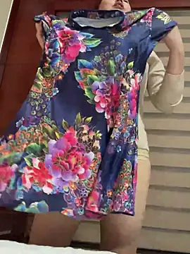 oo-shanshan online show from February 19, 2026, 2:19 am