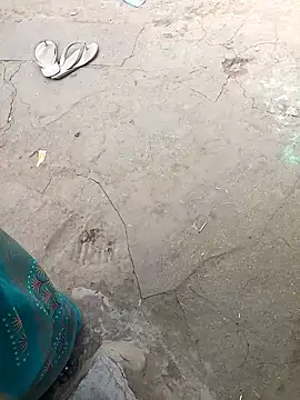 Hot kirti9 online show from November 11, 2025, 9:26 am