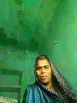 Neetujk online show from November 11, 2025, 6:47 pm