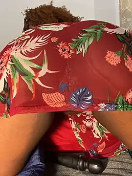 Snapshot of MaskedMuseXXX chatting on February 3, 2026, 8:58 pm MaskedMuseXXX online show from February 3, 2026, 8:58 pm