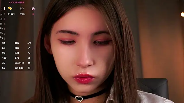 NanceeWestaway online show from December 15, 2025, 5:52 pm