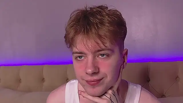 Paul Holt online show from November 16, 2025, 8:46 pm