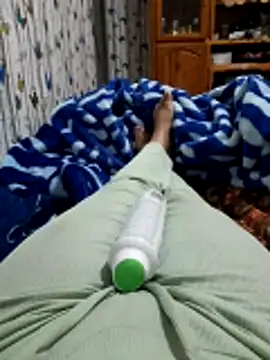 Snapshot of Tota_sexi chatting on February 4, 2026, 11:27 am Tota sexi online show from February 4, 2026, 11:27 am