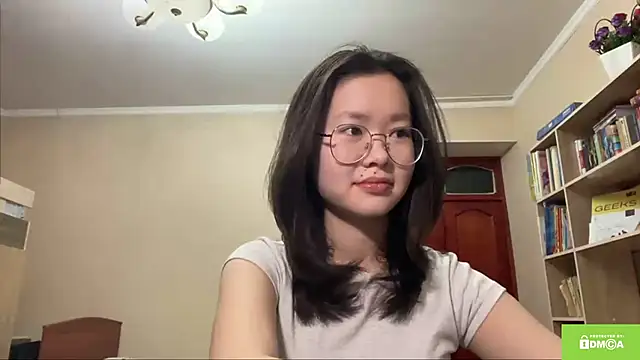 Snapshot of HuldaKye chatting on January 11, 2026, 1:07 pm HuldaKye online show from January 11, 2026, 1:07 pm