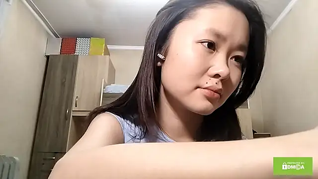 Snapshot of HuldaKye chatting on December 18, 2025, 1:04 pm HuldaKye online show from December 18, 2025, 1:04 pm