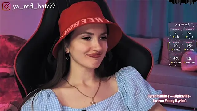 Snapshot of -RED_HAT- chatting on July 19, 2026, 5:38 am -RED HAT- online show from July 19, 2026, 5:38 am