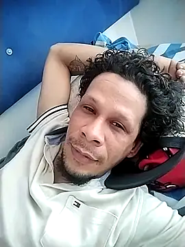 Gringolandya20 online show from November 11, 2025, 5:19 pm