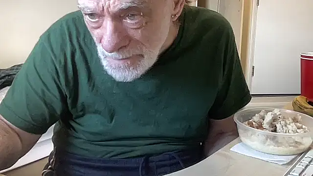 coach-karl online show from April 2, 2026, 11:06 am